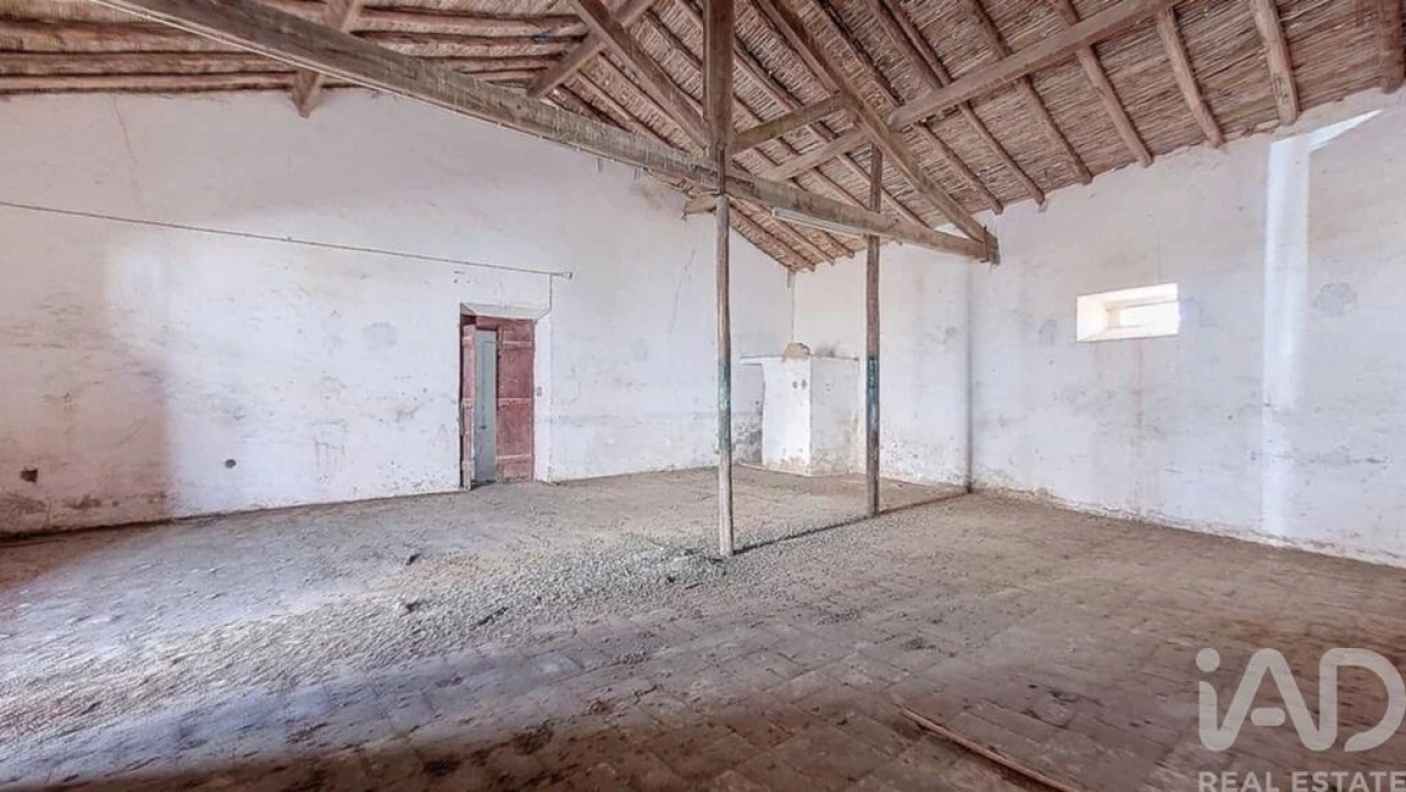 Moradia T5 para Venda em Paderne Foto 16