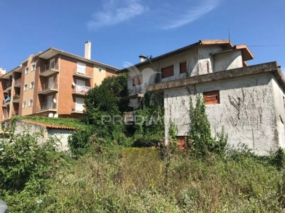 Moradia T4 para Venda em Albergaria-A-Velha e Valmaior Foto 2