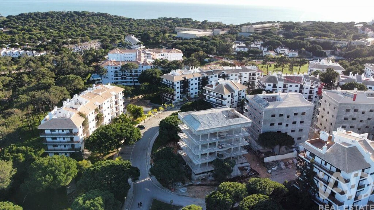 Apartamento T3 para Venda em Albufeira e Olhos de Água Foto 24