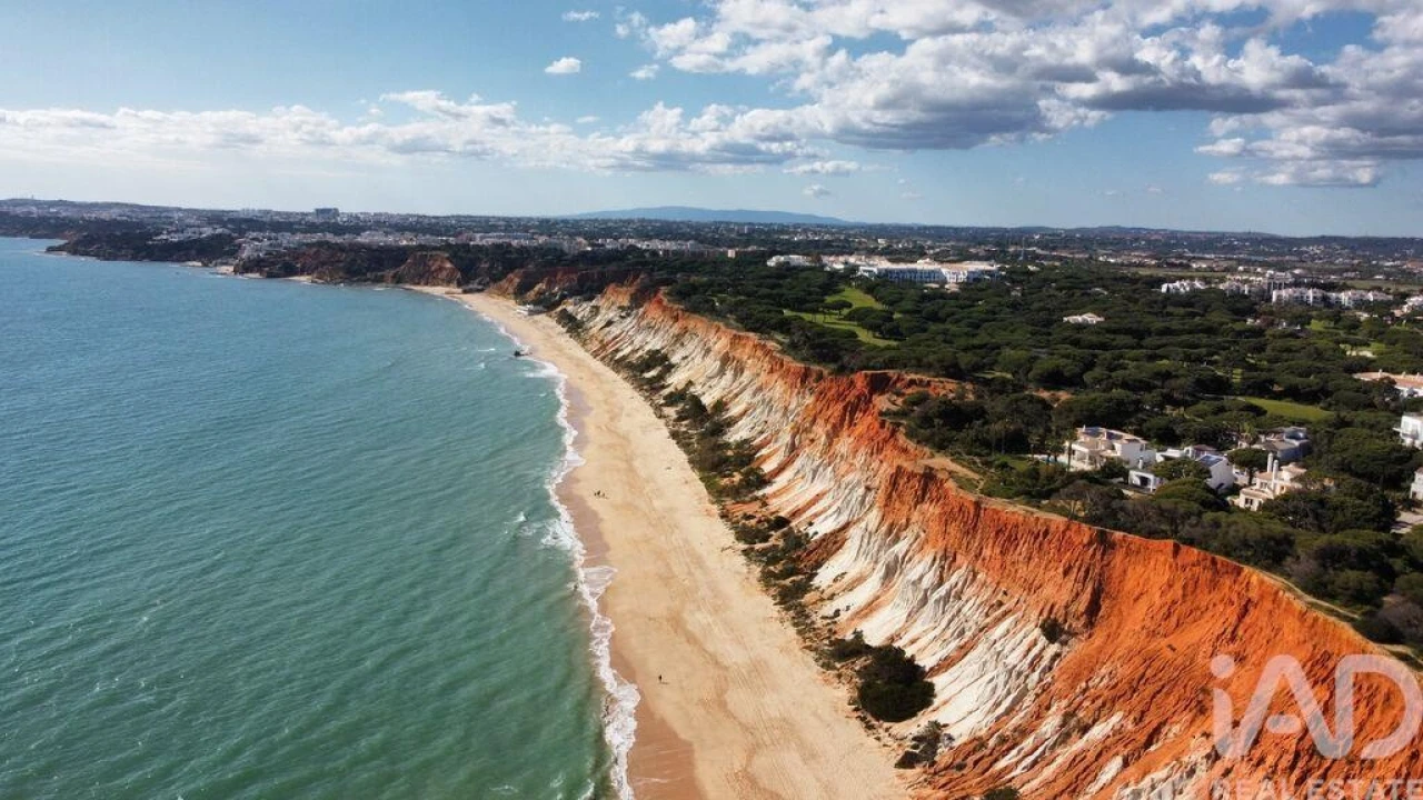 Apartamento T3 para Venda em Albufeira e Olhos de Água Foto 27