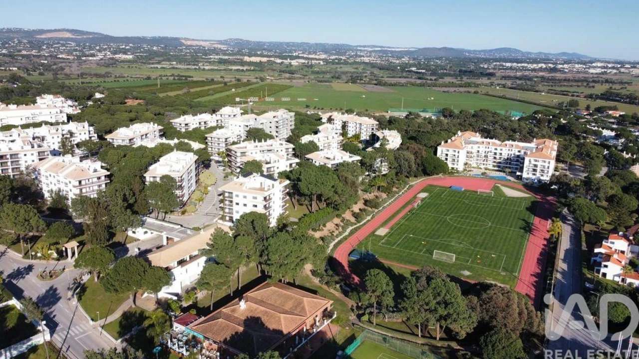 Apartamento T3 para Venda em Albufeira e Olhos de Água Foto 22