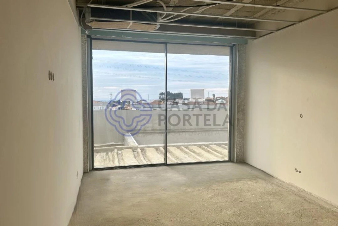 Moradia T3 para Venda em Escapães Foto 12