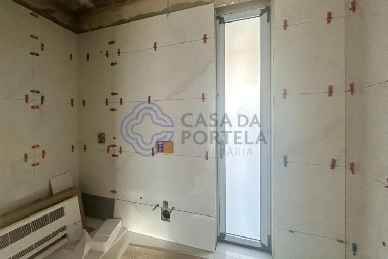 Moradia T3 para Venda em Escapães Foto 15