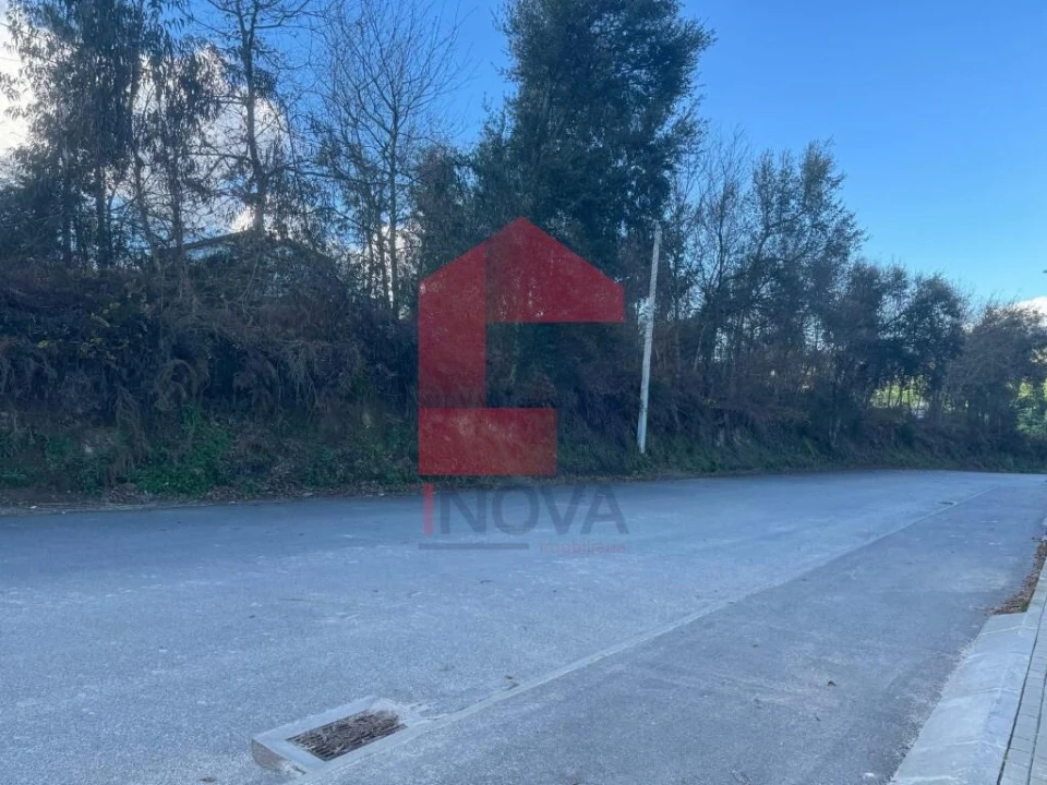 Terreno para Venda em Coucieiro Foto 6