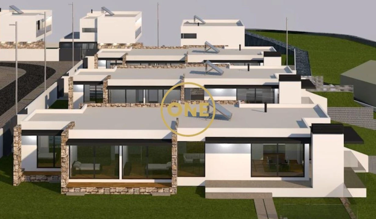 Moradia T3 para Venda em São Felix da Marinha Foto 12