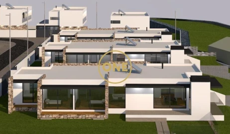 Moradia T3 para Venda em São Felix da Marinha