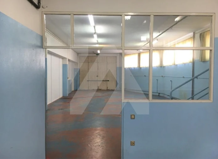 Armazém para Venda em Vila de Cucujães Foto 9