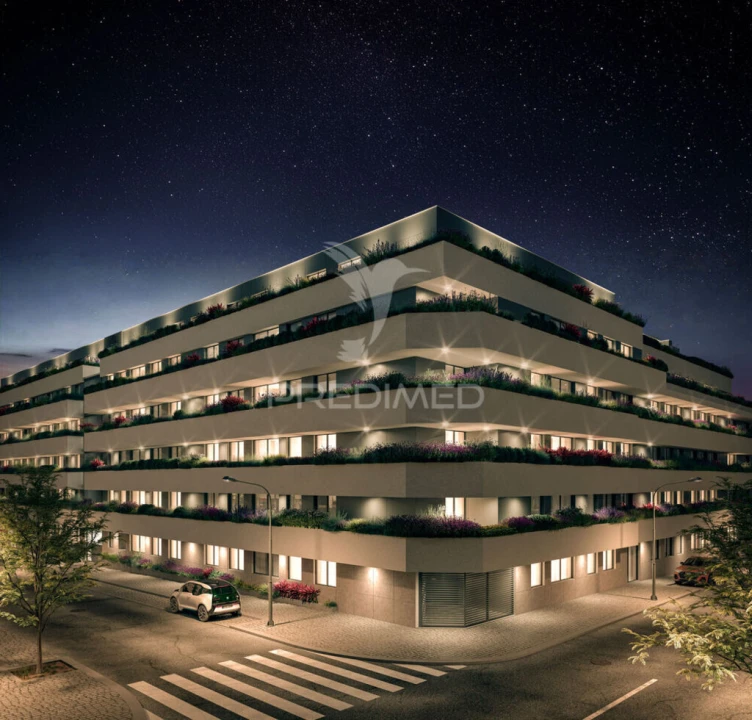 Apartamento T1 para Venda em Paranhos Foto 6