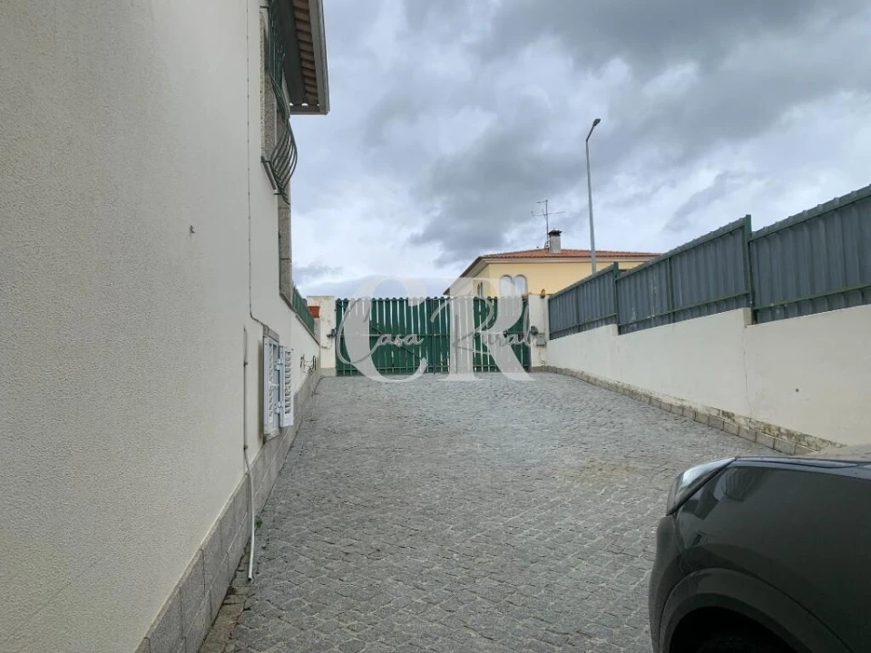 Moradia T4 para Venda em Bobadela Foto 55