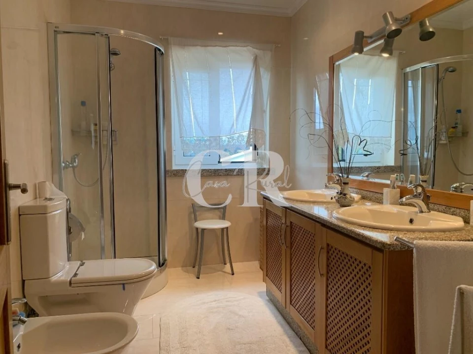 Moradia T4 para Venda em Bobadela Foto 36