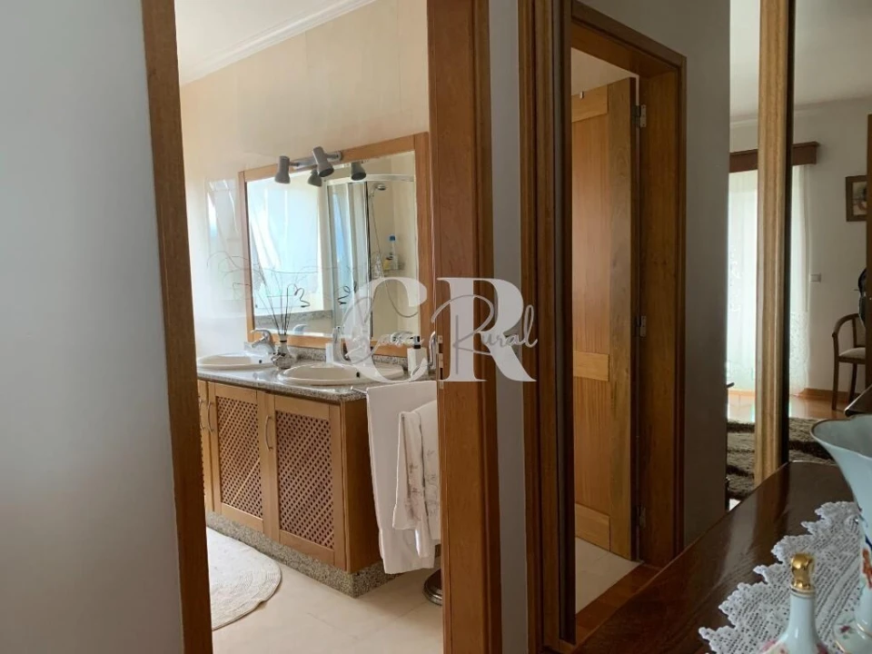 Moradia T4 para Venda em Bobadela Foto 35