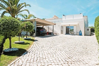 Moradia T5 para Venda em São Brás de Alportel