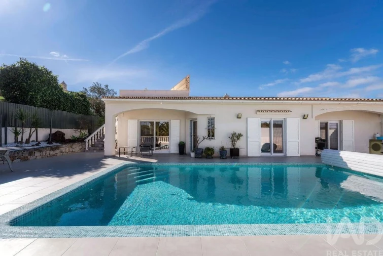 Moradia T5 para Venda em São Brás de Alportel Foto 2