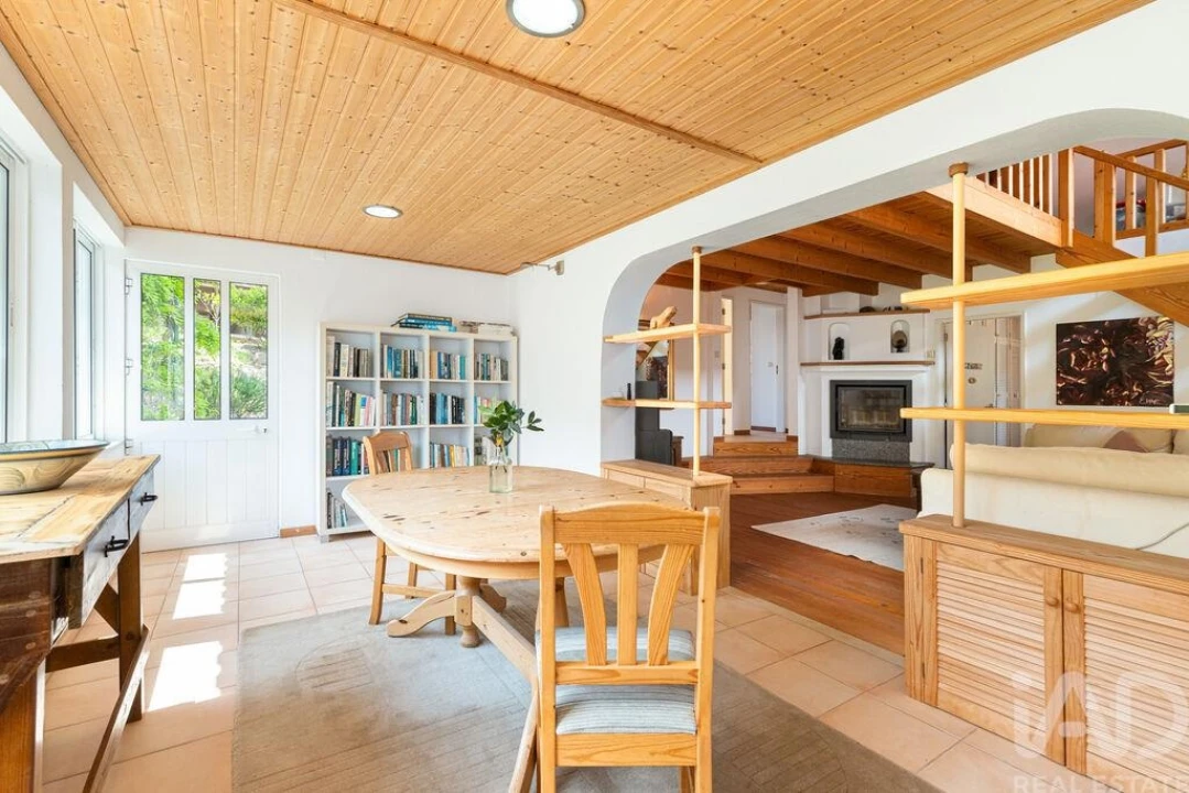 Moradia T5 para Venda em Marmelete Foto 17