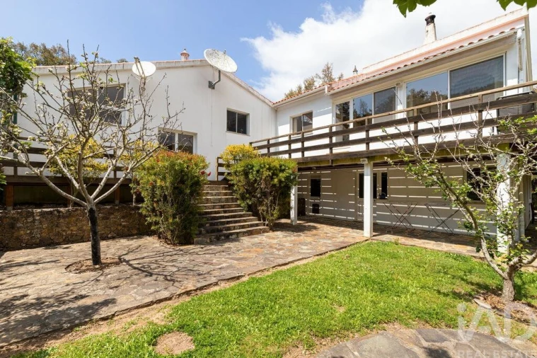 Moradia T5 para Venda em Marmelete Foto 24