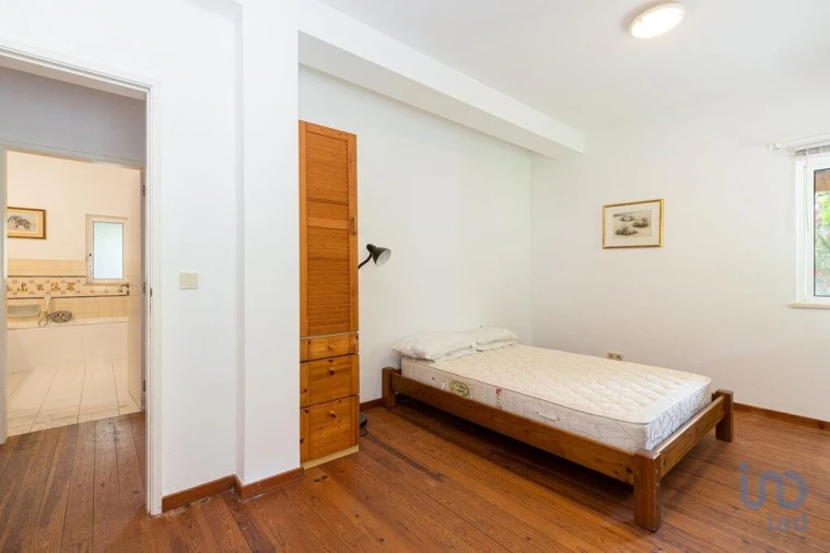 Moradia T5 para Venda em Marmelete Foto 11