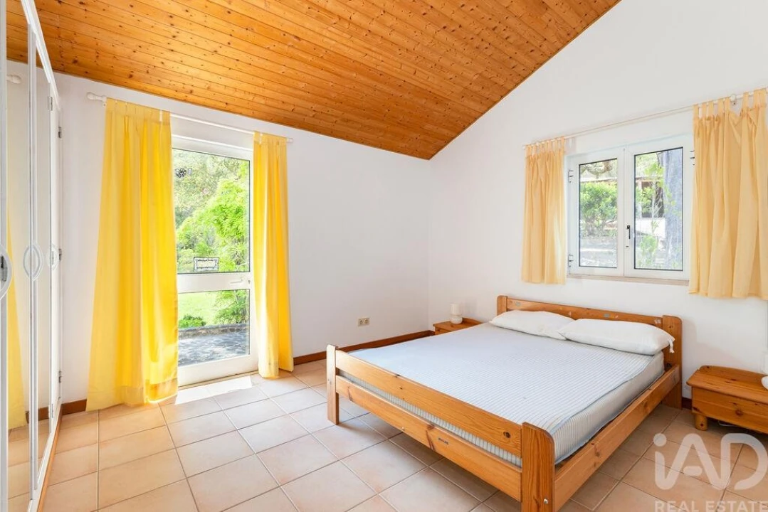 Moradia T5 para Venda em Marmelete Foto 18