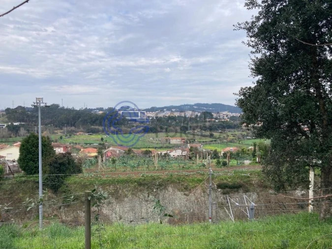 Terreno para Venda em Alfena Foto 8