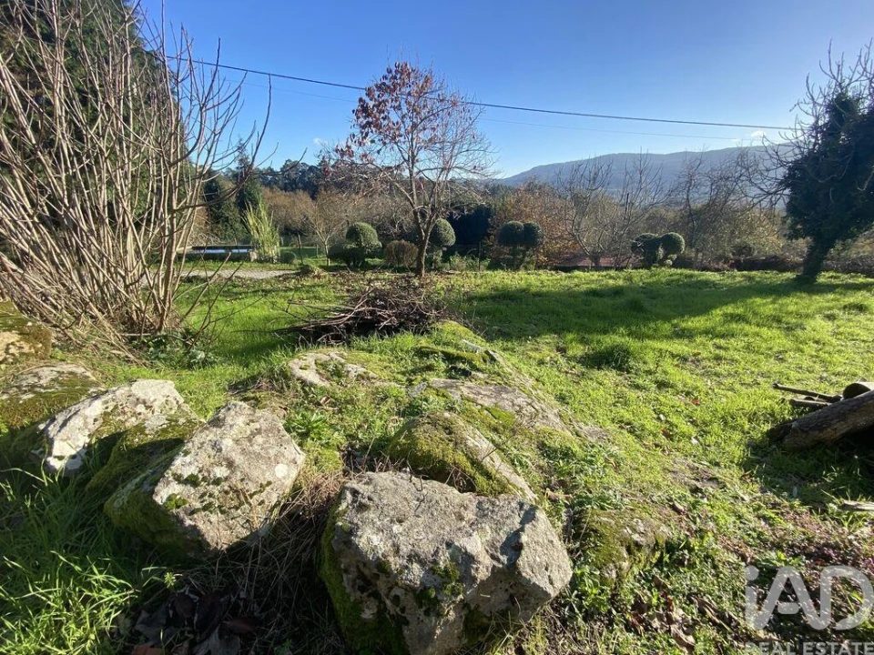 Moradia T3 para Venda em Covas Foto 17