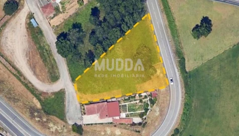 Terreno para Venda em Nogueira da Regedoura
