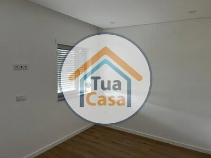 Apartamento T3 para Venda em Currelos, Papízios e Sobral Foto 7