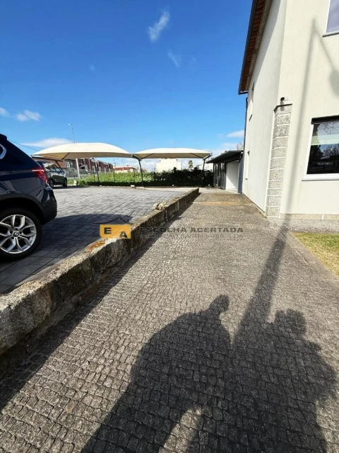 Moradia T4 para Venda em São Mamede de Infesta e Senhora da Hora