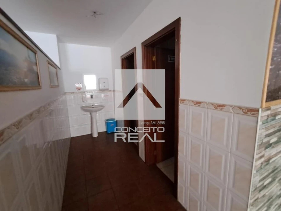 Loja para Arrendamento em Aguas Santas Foto 6