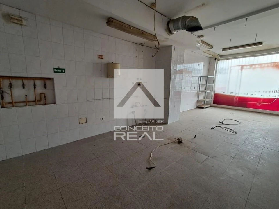 Loja para Arrendamento em Aguas Santas Foto 25
