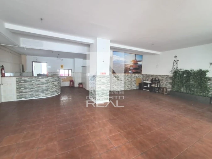 Loja para Arrendamento em Aguas Santas Foto 7