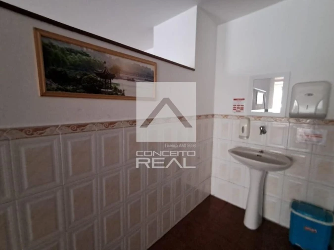 Loja para Arrendamento em Aguas Santas Foto 9