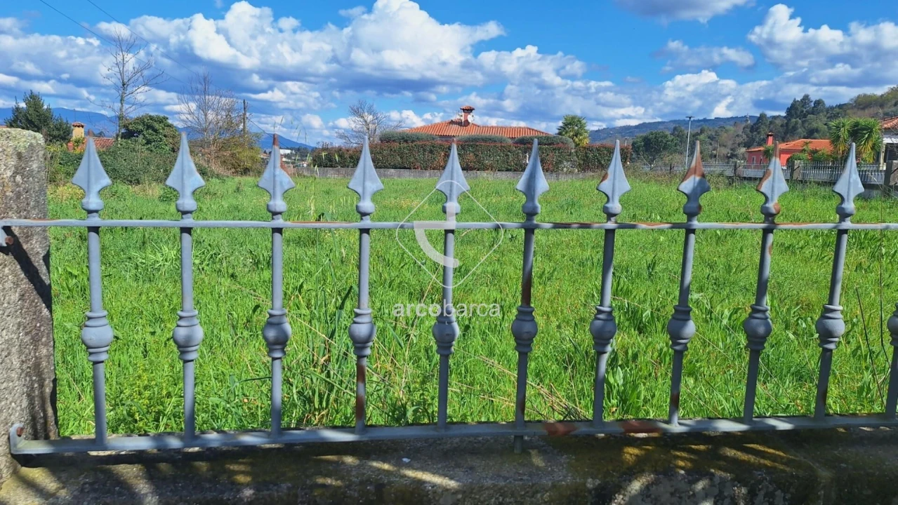 Moradia T3 para Venda em Gemieira Foto 8