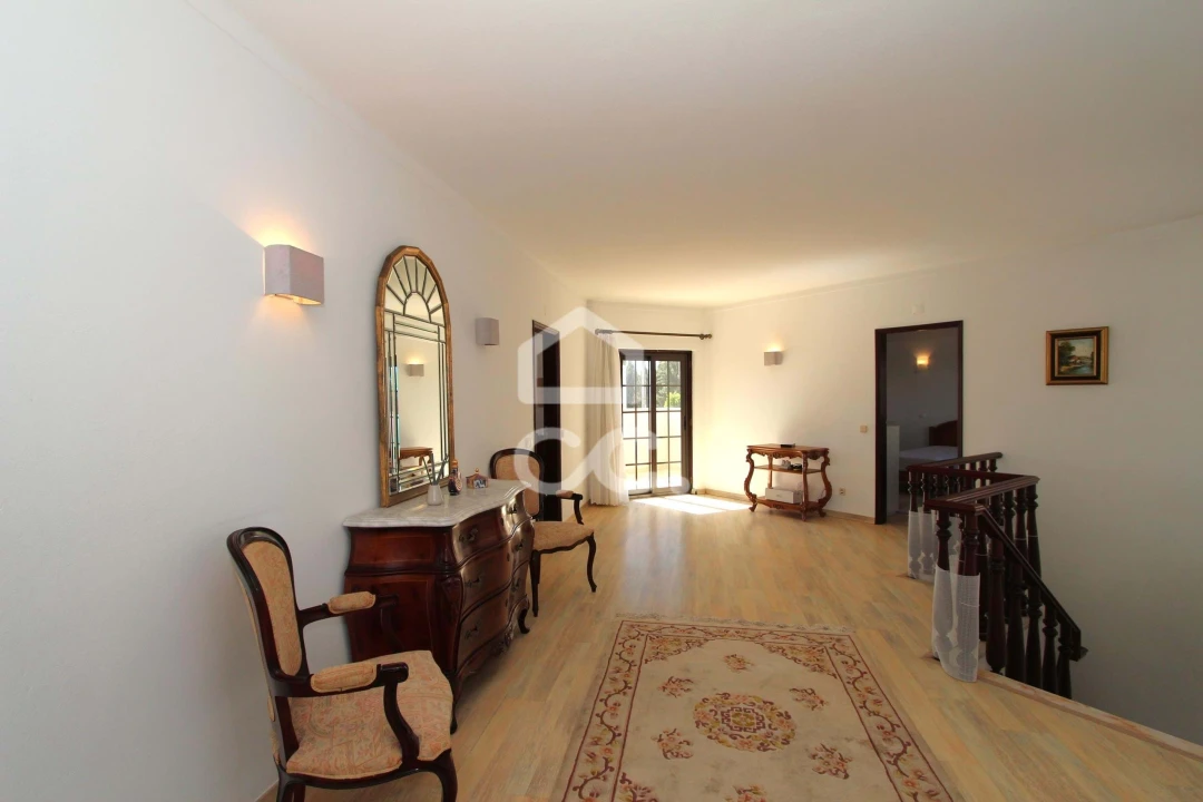 Moradia T4 para Venda em Porches Foto 28