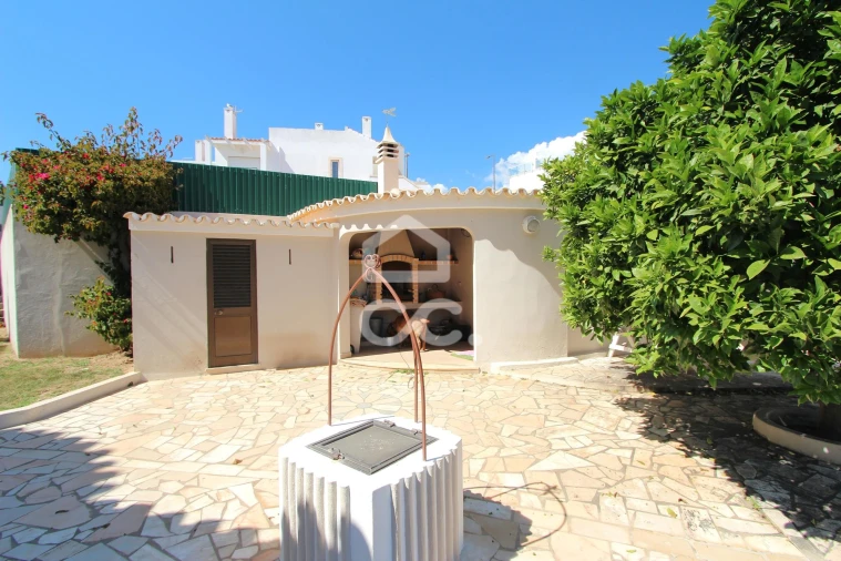 Moradia T4 para Venda em Porches Foto 20