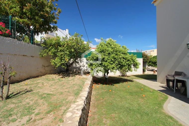 Moradia T4 para Venda em Porches Foto 22