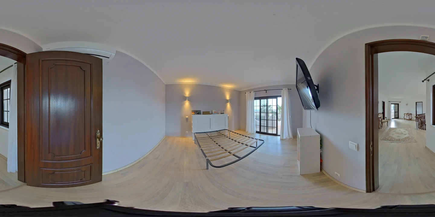 Moradia T4 para Venda em Porches Foto 80