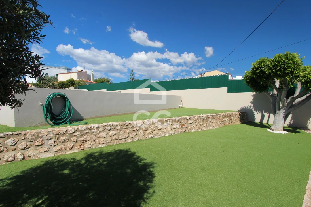 Moradia T4 para Venda em Porches Foto 51