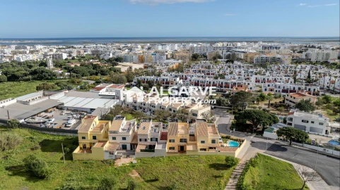 Moradia T3 para Venda em Quelfes