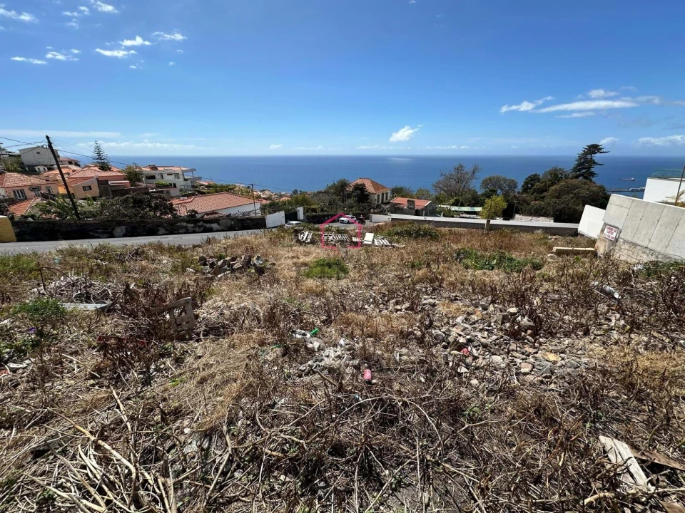 Terreno para Venda em Funchal (Santa Maria Maior) Foto 2