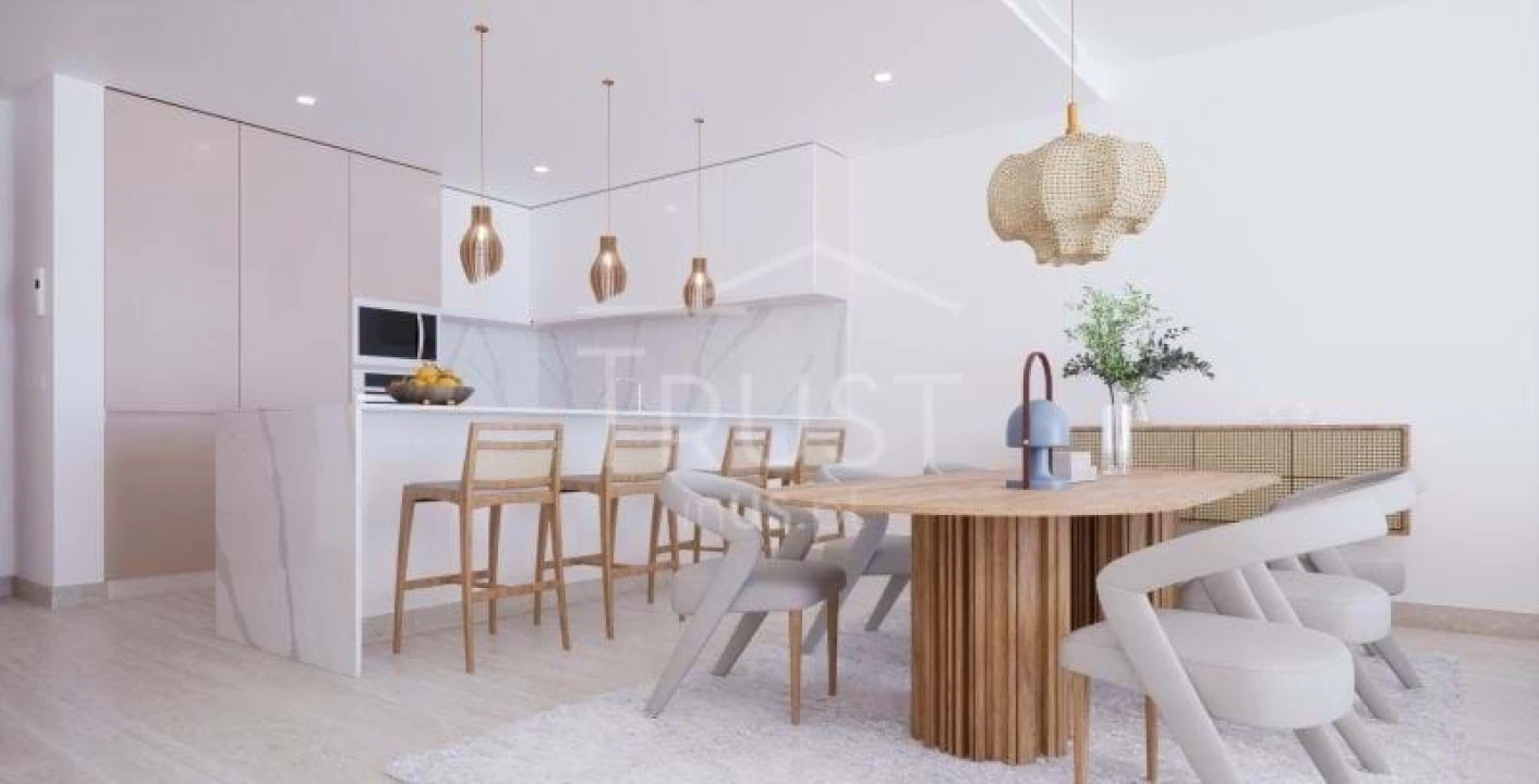 Apartamento T2 para Venda em Camara de Lobos Foto 9