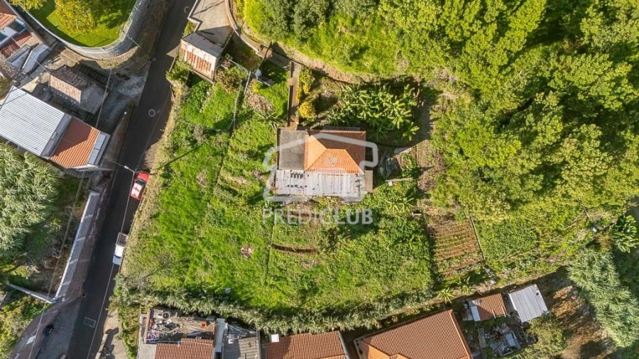 Moradia T2 para Venda em Canhas Foto 16