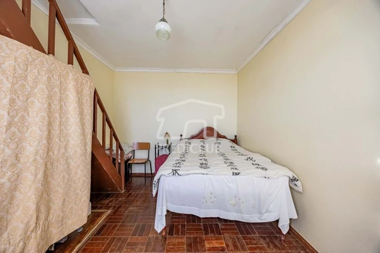 Moradia T2 para Venda em Canhas Foto 8