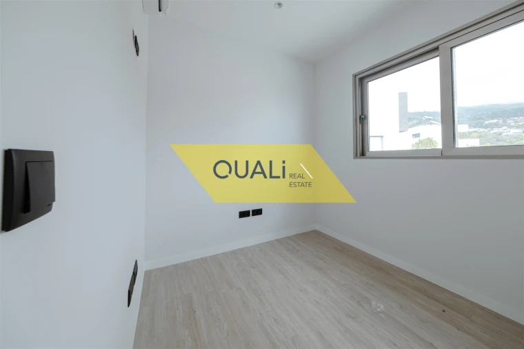 Moradia T3 para Venda em Estreito da Calheta Foto 20