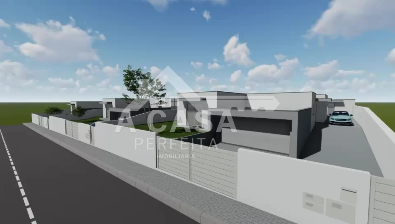 Moradia T4 para Venda em Santa Maria da Feira, Travanca, Sanfins e Espargo Foto 1