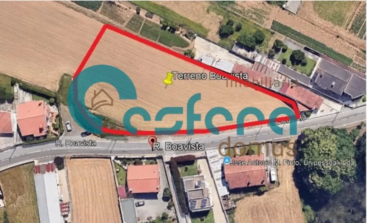 Terreno para Venda em Fornos Foto 1