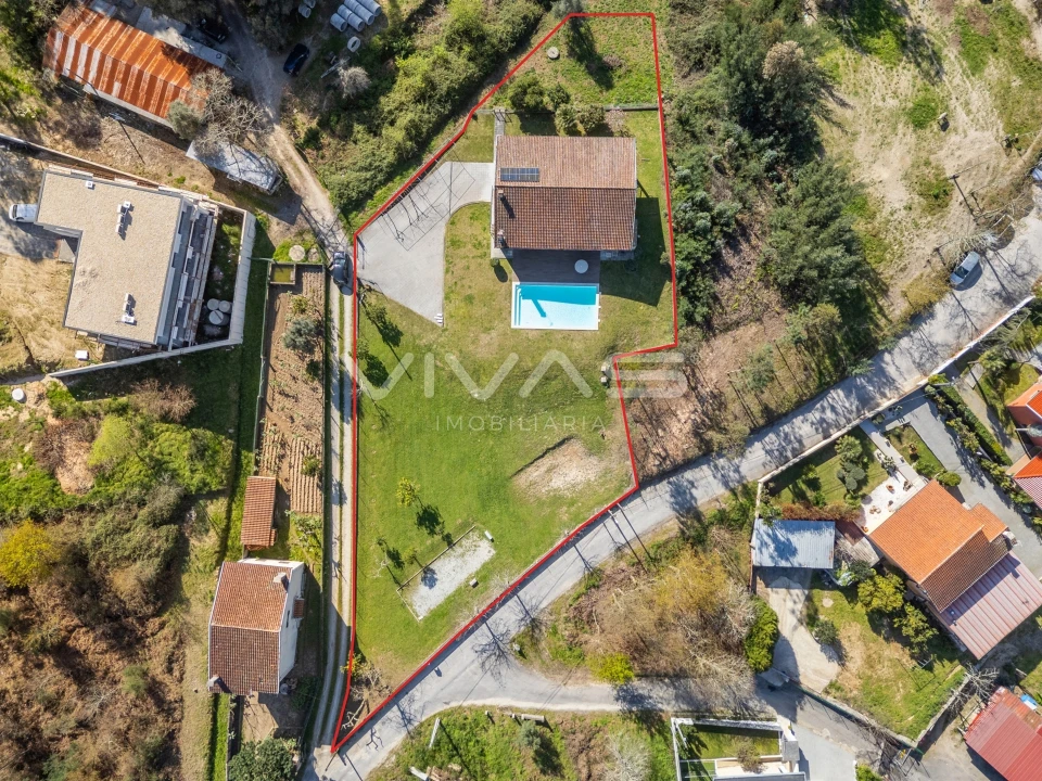 Moradia T3 para Venda em Esqueiros, Nevogilde e Travassós Foto 42