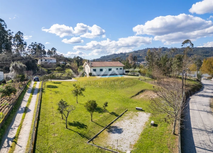 Moradia T3 para Venda em Esqueiros, Nevogilde e Travassós Foto 39