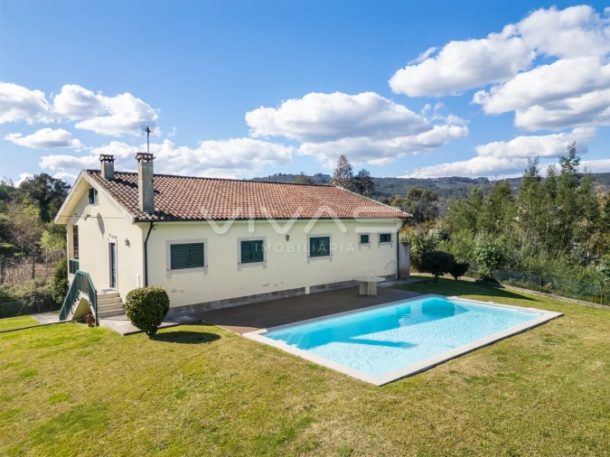 Moradia T3 para Venda em Esqueiros, Nevogilde e Travassós Foto 2