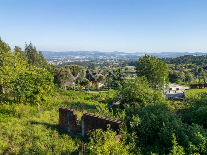 Terreno para Venda em Vila Verde e Barbudo Foto 30