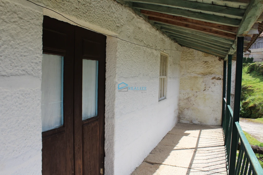 Moradia T6 para Venda em Telões Foto 20