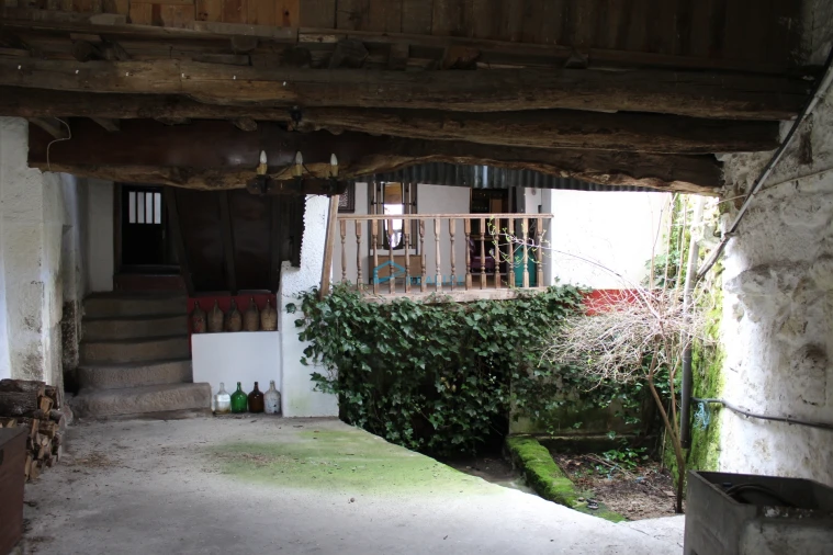 Moradia T6 para Venda em Telões Foto 10